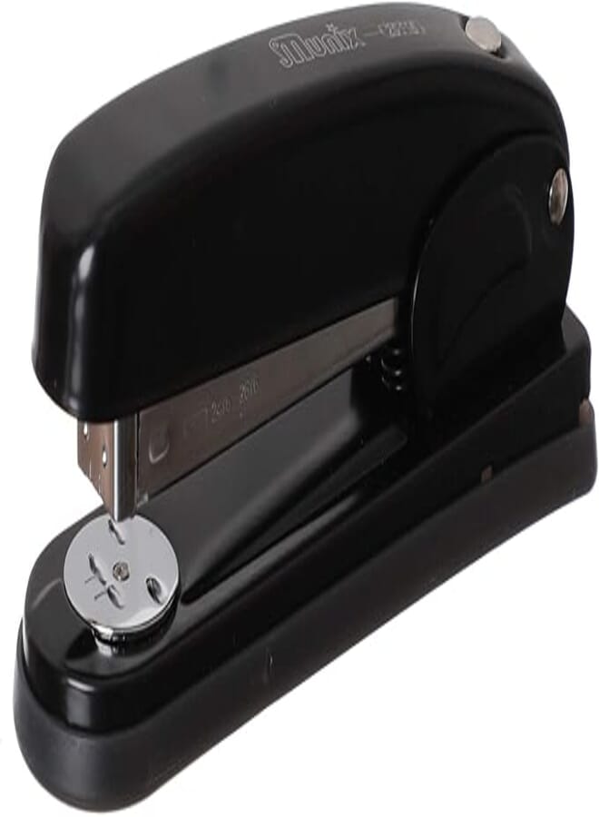 Munix 24/6 Metal Stapler - Black, 30 Sheets, 25116